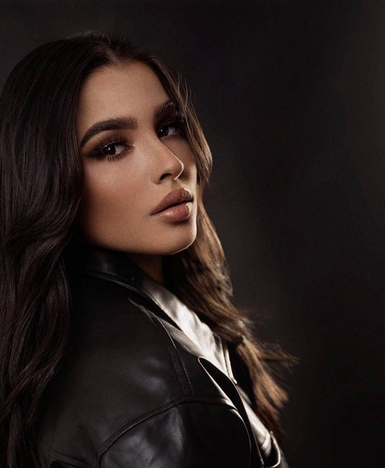 Carmen Ruiz es la candidata por La Paz, es modelo profesional y en su cuenta de Instagram se describe como una apasionada por el estilo de vida saludable, el ejercicio y el marketing. 