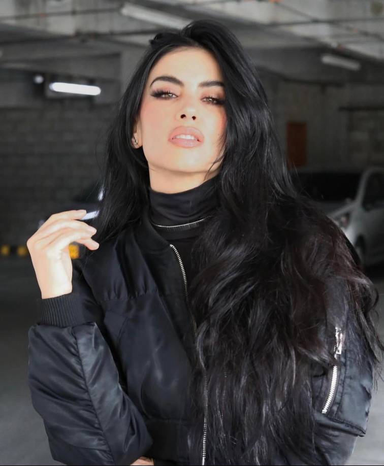 Mientras que en un último posteó Cediel señaló: “Crucificaron a JESÚS EL MISMO DIOS siendo inocente. Ahora qué puede esperar uno que es un simple mortal, de tanta gente MALA que hay en este mundo”.