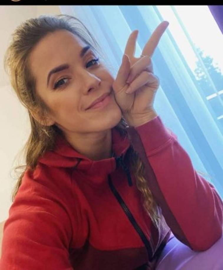 En el 2018, a la joven se le diagnosticó un osteosarcoma, un tipo de cáncer de hueso, del cual pudo recuperarse y continuar con su vida deportiva.