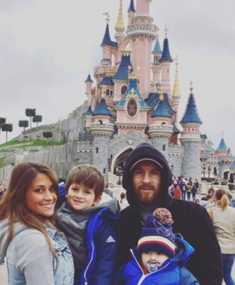 Antonella y Messi disfrutan de los viajes familiares a Disney.