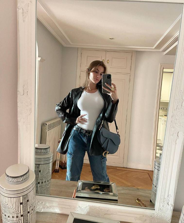 “Para mí Gerard Piqué no ha sido una persona a la que yo le deba respeto porque no se ha comportado bien con los demás”, comenzó explicando la hija del entrenador Paco Jémez.