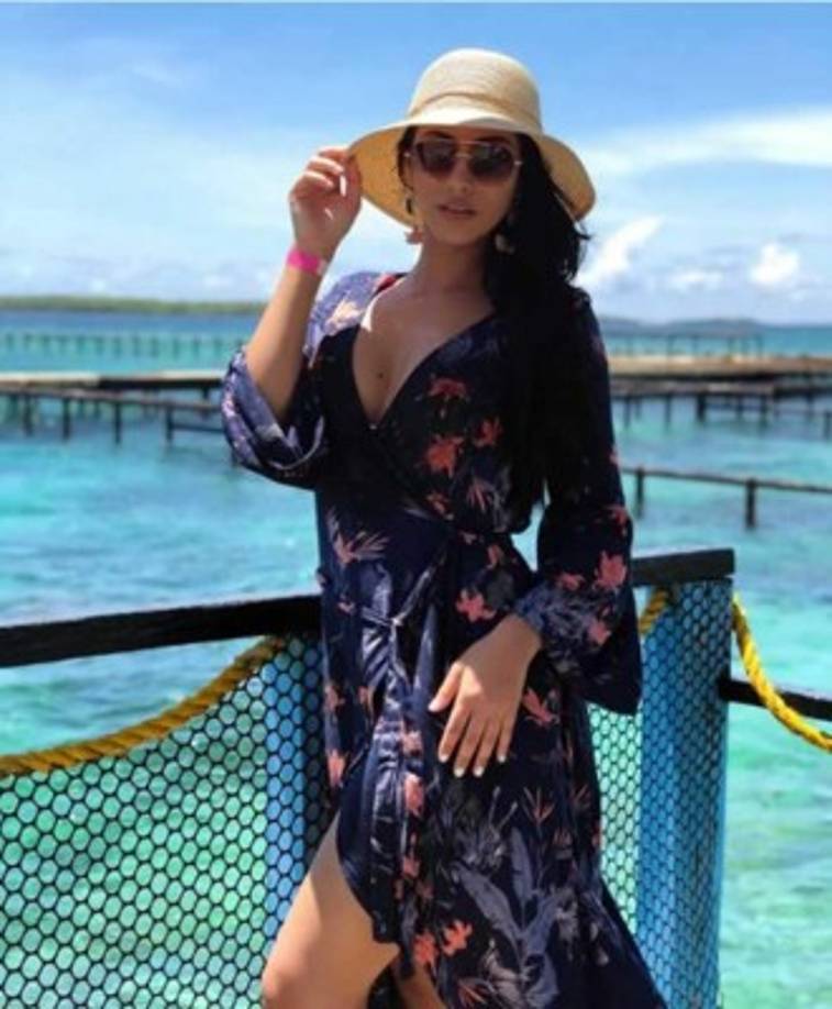 Gabriela Salazar - La presentadora de Apostemos - LOTO de Honduras se fue de viaje a Cartagena, Colombia, para disfrutar sus vacaciones del Feriado Morazánico.
