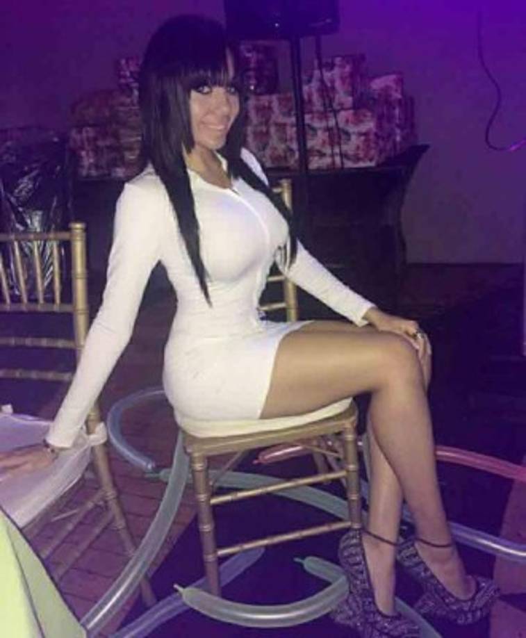 La hermosa Patricia Madrid ha seguido su carrera como edecán y cuenta con muchos seguidores en sus redes sociales.