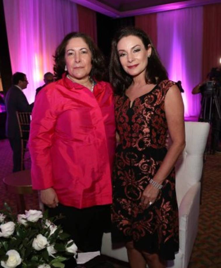 Yoly Batres y Marisol Membreño.