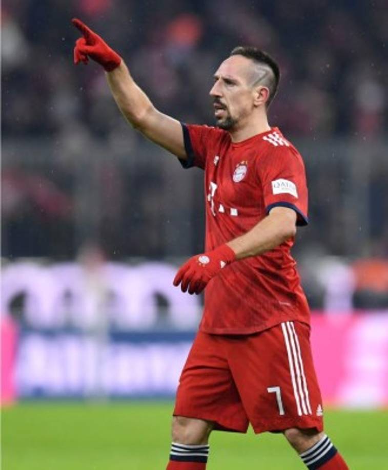 Según Calciomercato, el futuro de Franck Ribéry podría estar en Turquía. El atacante francés ya anunció hace un tiempo que dejará el Bayern Múnich al final de esta temporada y el Galatasaray anda tras sus pasos. El francés, de 35 años, ya defendió esos colores durante seis meses en el año 2005.