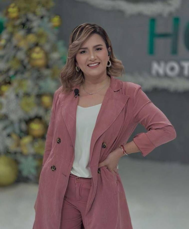 ”Yo le puedo decir presidenta que ustedes no necesitan oposición, solitos la tienen, tienen funcionarios que solos le hacen daño al partido y al Gobierno”, manifestó Cesia.