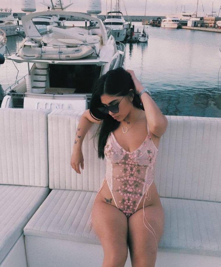 Dariana se mantiene activa en las diferentes plataformas y entre ellas están Instagram, “X” (Twitter), Snapchat, TikTok, YouTube y la popular plataforma de contenido para adultos OnlyFans.