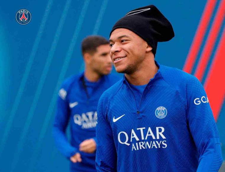 Kylian Mbappé ha lanzado una segunda condición: Quiere como entrenador del París Saint Germain al francés Zinedine Zidane. 