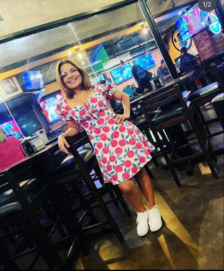 Ariela Cáceres es una polémica periodista hondureña.