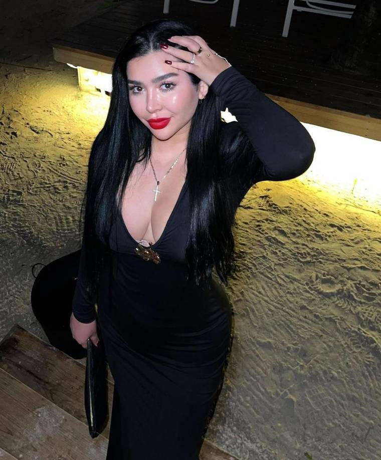 La bella colombiana le robó el corazón a Juan Anangonó y también está robando muchos suspiros de sus seguidores en redes sociales.