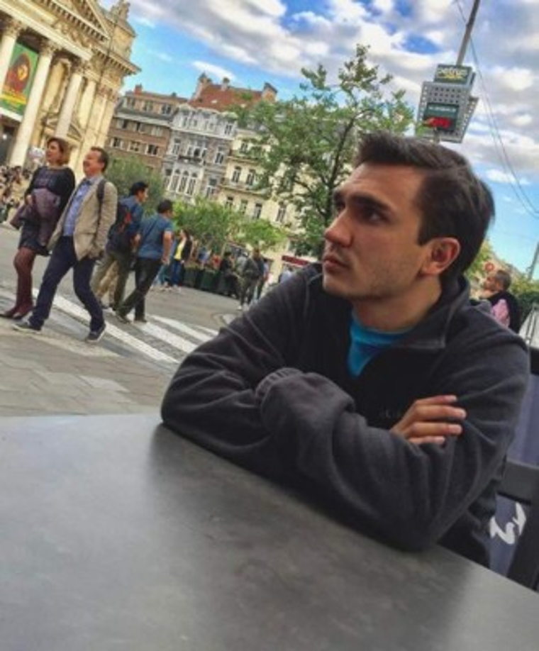 El actor y comediante es un gran seguidor del cine y del fútbol.