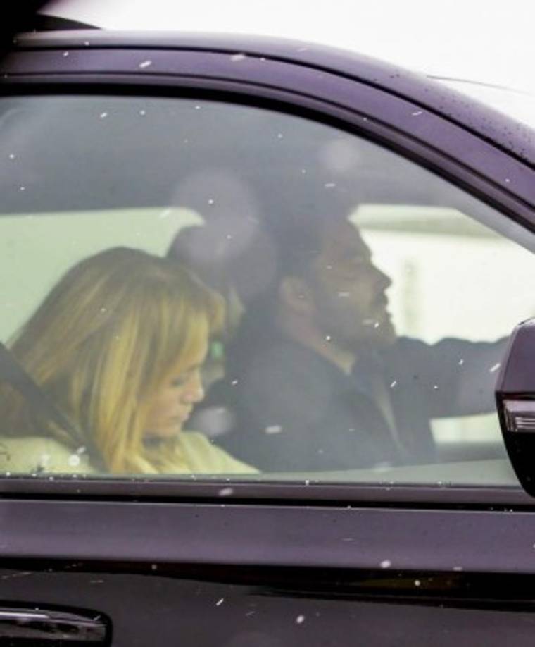 Desde entonces la parejita ha sido perseguida por los paparazzi, quienes están pendiente de todos los movimientos de Bennifer, como se llama a los enamorados.