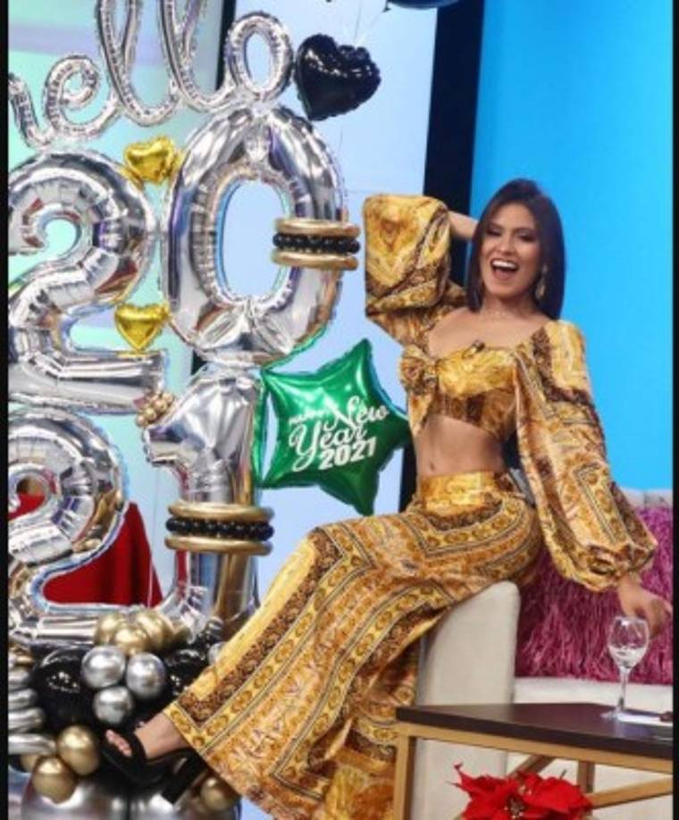 “Este año ha sido un año lleno de bendiciones lleno de retos que jamás pensamos que íbamos a poder superar, este año quiero dar gracias por todas las bendiciones que especiales que Dios me ha dado pero la más importante es tener a mis padres cada día”, dijo Rubio en una publicación en su cuenta de Instagram.