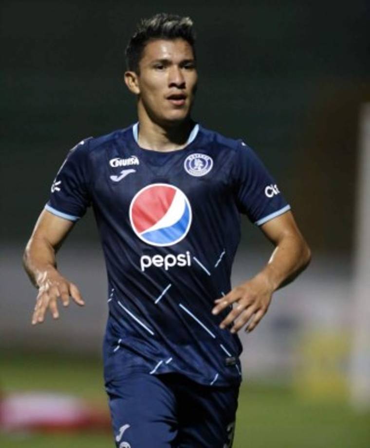 El técnico del Motagua, Diego Vázquez, manifestó su deseo de poder seguir contando con Kevin López, quien terminó contrato y tiene oferta económica por parte del equipo azul sobre la mesa. “Yo hablé con él cuando terminó el torneo, me dijo que iba a presentarse a la pretemporada si no tenía oferta porque está en Estados Unidos donde tiene su familia, no he vuelto a hablar con él porque no se ha presentado. Nosotros queremos que siga pero hay que ver lo que él quiere porque es deportista”.
