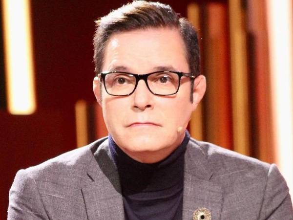 Fallece la madre de Horacio Villalobos