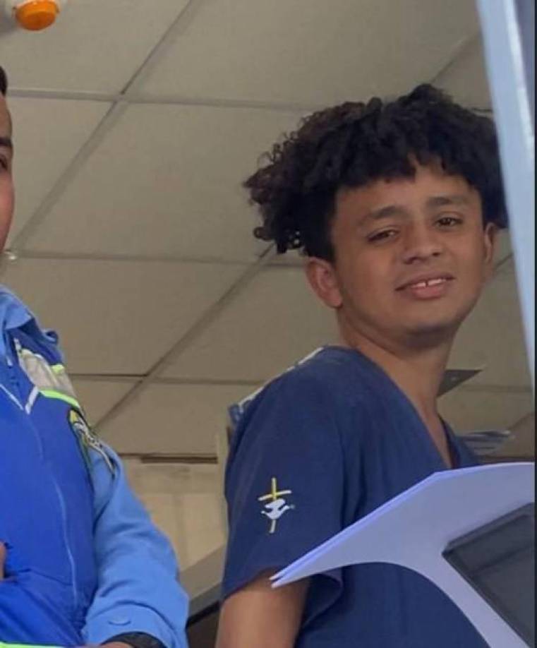 En el mencionado accidente fue detenido el joven Francis Zúniga, quien conducía el vehículo en estado de ebriedad y a exceso de velocidad, pero resultó ileso, según las autoridades.