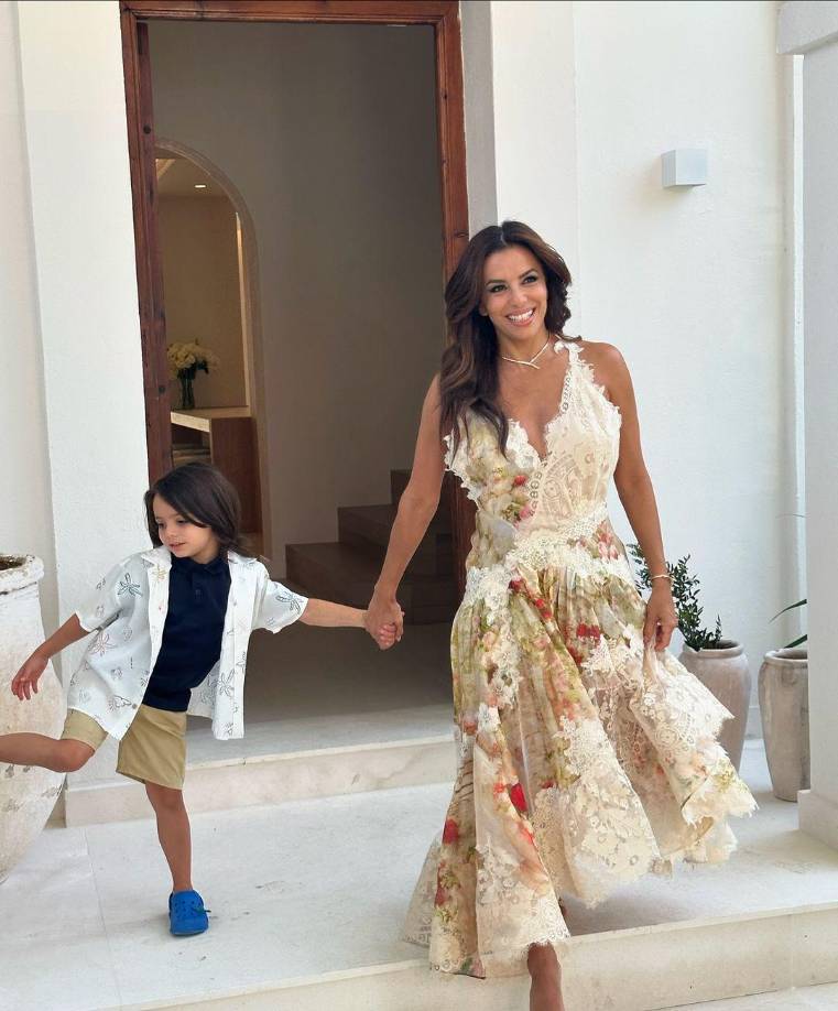 A pesar de haber pasado gran parte de su vida en California, Longoria sintió una desconexión creciente con su entorno. “Me di cuenta de que mi vínculo con estos lugares iba más allá del trabajo”, comentó, refiriéndose a México y España. La actriz encontró en estos países un nuevo sentido de pertenencia y comunidad.