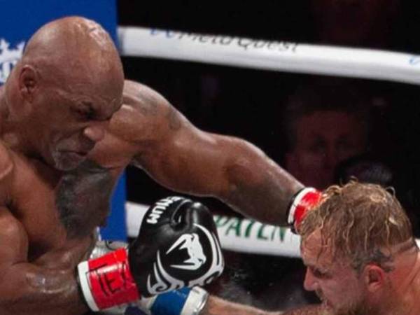 Mike Tyson cayó de manera unánime en las tarjetas frente al influencer Jake Paul.
