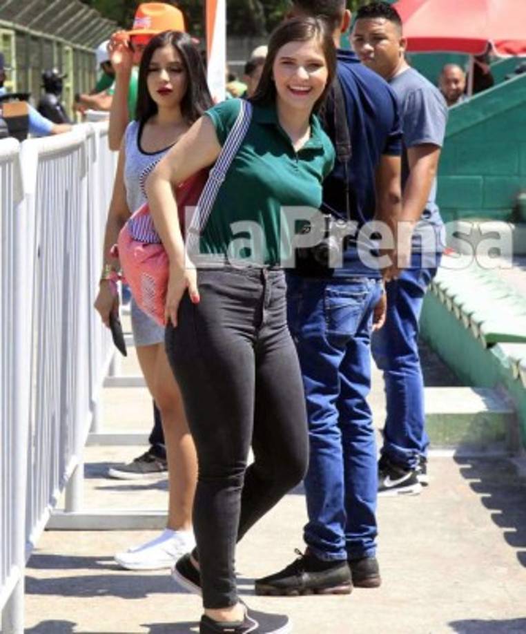 Un gran ambiente se vivió en el partido Marathón-Real España.
