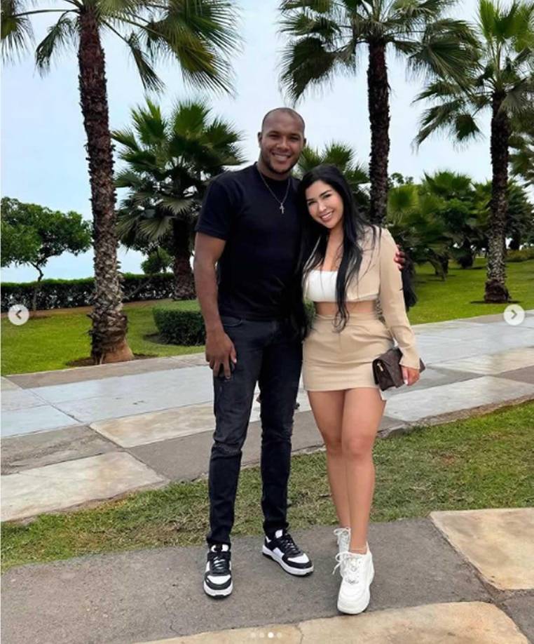 Anangonó, de 35 años, tendrá su primera experiencia jugando en un equipo de Honduras y que mejor aventura que estar acompañado por el amor de su vida.