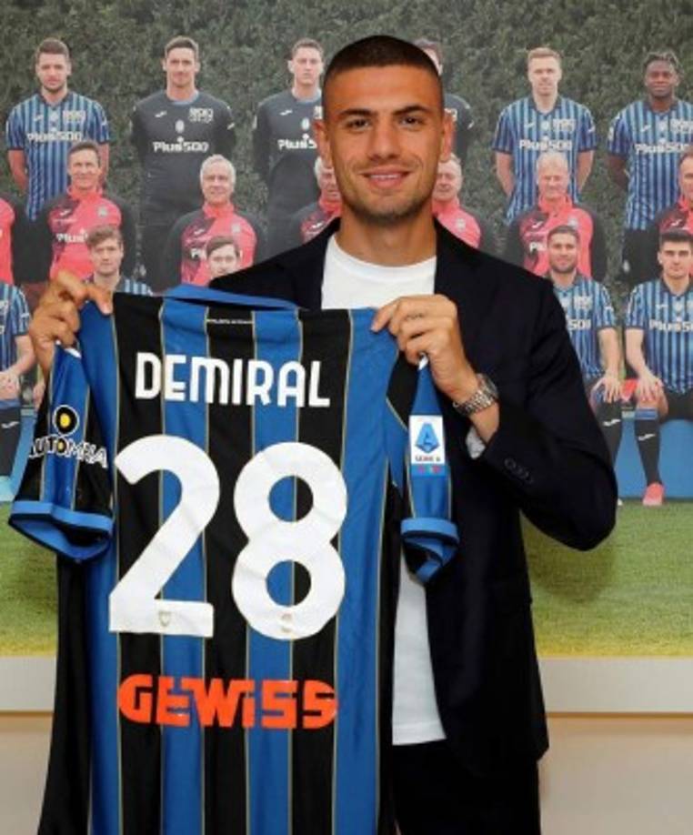 Merih Demiral es oficialmente un nuevo jugador del Atalanta. “Atalanta BC anuncia la compra del jugador Merih Demiral de la Juventus de forma temporal con opción de compra”. <br/><br/>El central de 23 años, cuenta ya con una importante experiencia tanto en la liga italiana como a nivel internacional, siendo esta su cuarta temporada en Italia tras las experiencias con Sassuolo y Juventus. Y ha sido internacional 24 veces con Turquía, jugando esta última Eurocopa.