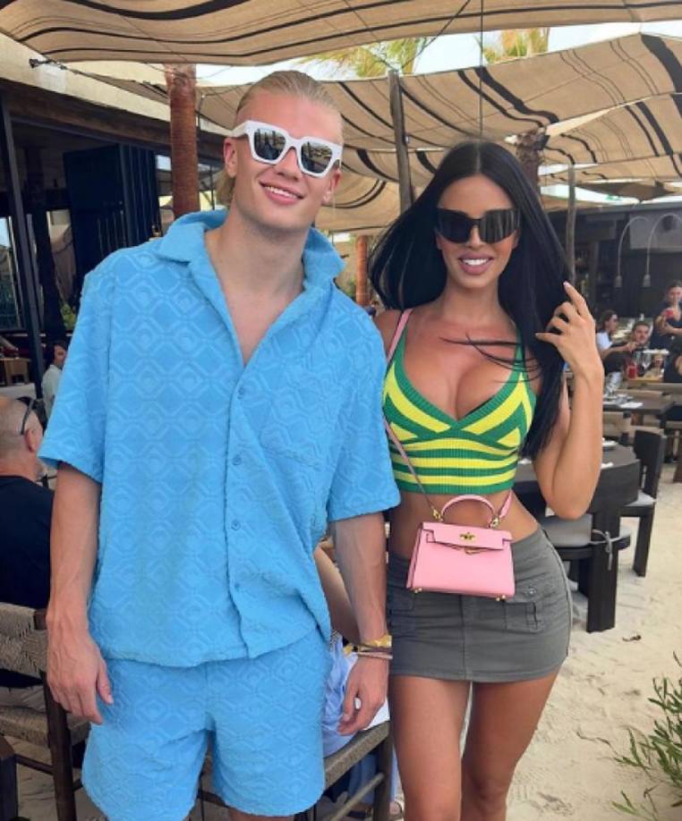 En febrero, Ivana realizó un viaje a Londres en el que reveló que era seguidora del Arsenal. También tuvo la oportunidad de conocer a la estrella del Manchester City, Erling Haaland.