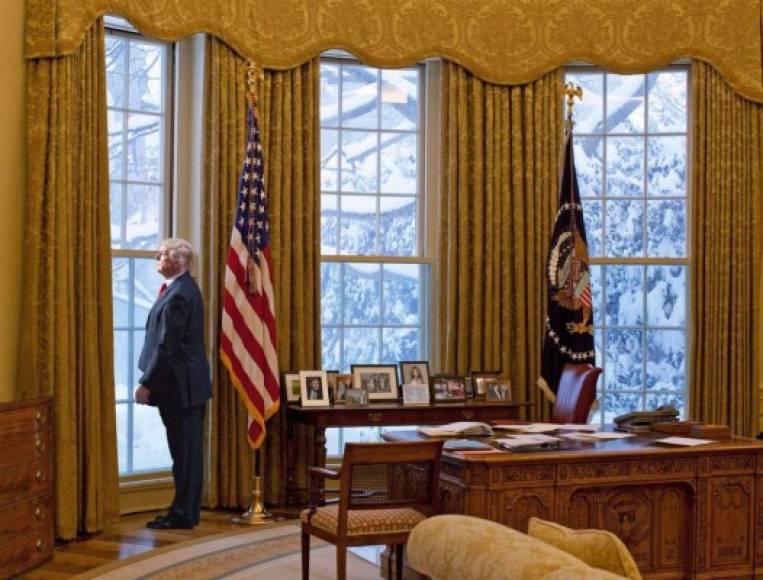 El magnate pidió una redecoración de su oficina oval, totalmente dorada ahora al igual que su penthouse en la Torre Trump.