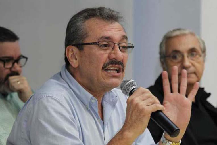 Presidente de la Liga Nacional se pronuncia sobre inicio del torneo y señala al “Bolillo” Gómez