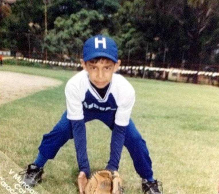 Desde muy pequeño, Mauricio Dubón fue un niño que disfrutaba de los deportes y el béisbol no era la excepción. 