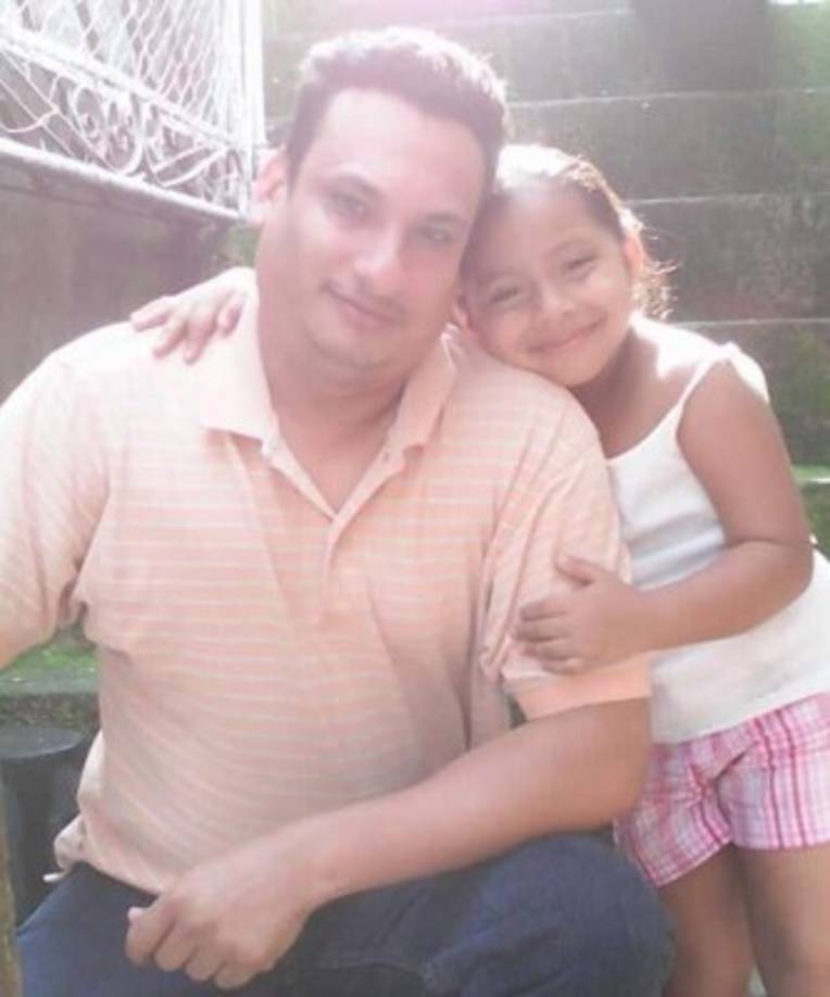 Diosa Castillo compartió una foto de su esposo y pequeña hija: 'Feliz Día del Padre a mi Papito Ramon Antonio Castillo'.