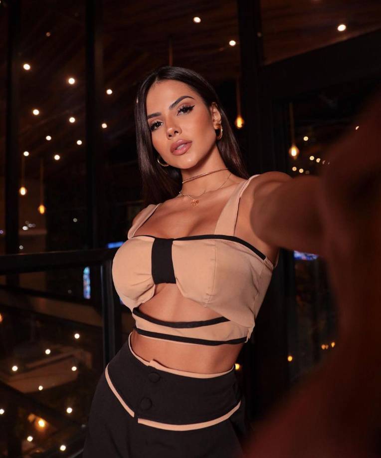 La joven modelo de 29 años que lucía una figura esbelta se había sometiendo en un hospital privado de São Paulo, Brasil.