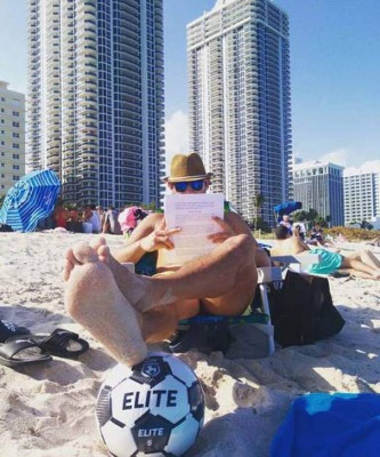 En el mar la vida es más sabrosa. Pescadito Ruiz disfruta a lo grande en Miami .