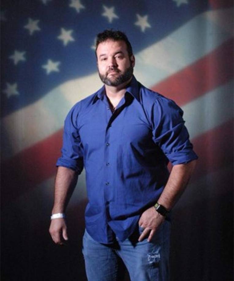 En la reciente película de los 'Power Rangers' el actor no apareció como invitado, en cambio Amy Jo Johnson (Power Ranger Rosa) y Jason David Frank (Power Ranger Verde) si participaron en la cinta del 2018.