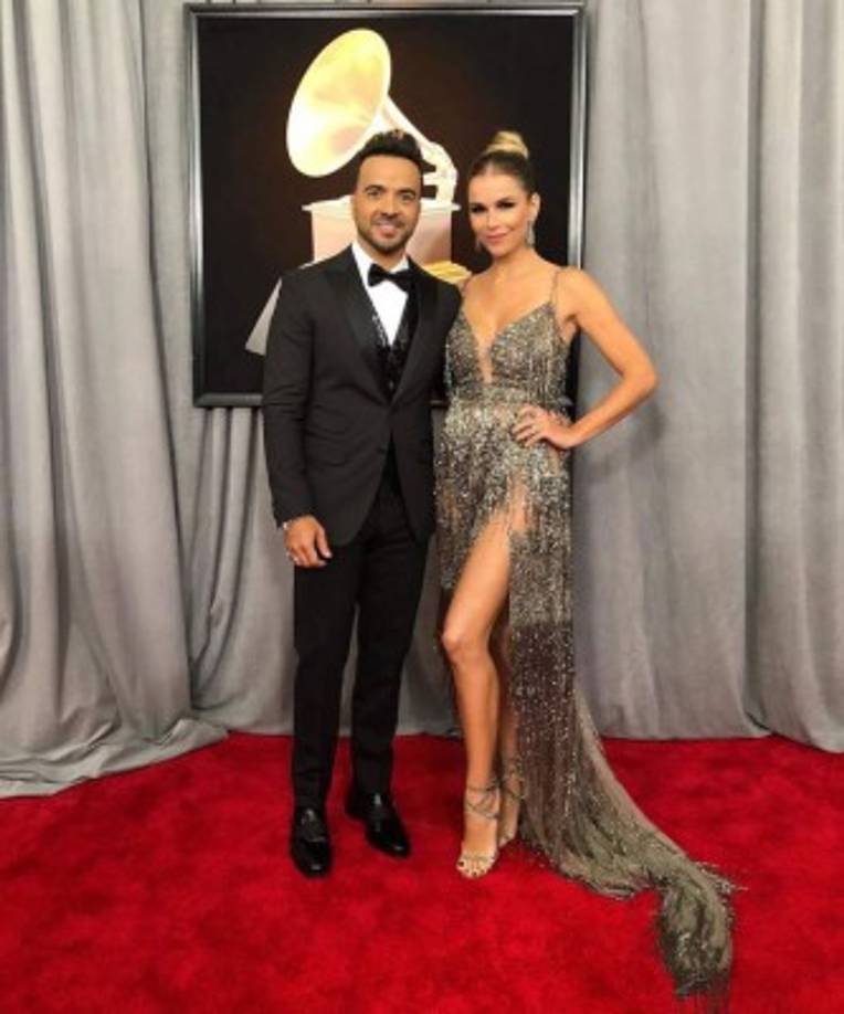 Por su parte Fonsi volvió a casarse en 2014 con modelo Águeda López.