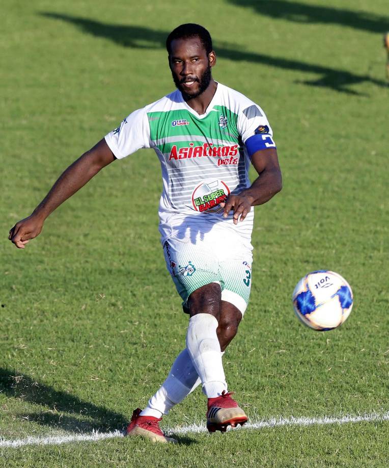 Dabirson Castillo, excapitán del Platense, jugará en el extranjero tras ser confirmado como refuerzo del Club Deportivo Quiché de la Segunda División de Guatemala.