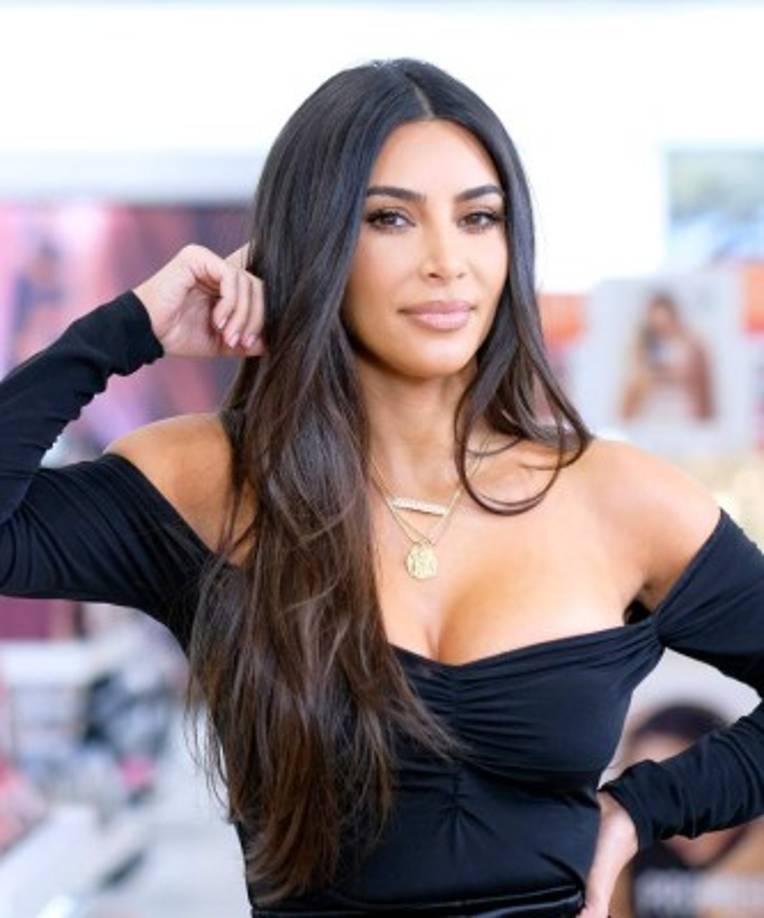 Ahora que este 21 de octubre celebra su llegada al cuarto piso, te presentamos un vistazo de los pasos que la celebridad ha dado para posicionar su nombre en Hollywood.