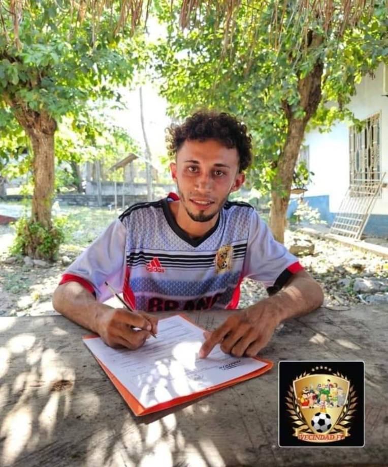 A eso de las 9:30 am, en medio de la desesperanza porque estaba muerto, hallaron al Chelito, como cariñosamente le decían a Maycol López (de 29 años). 