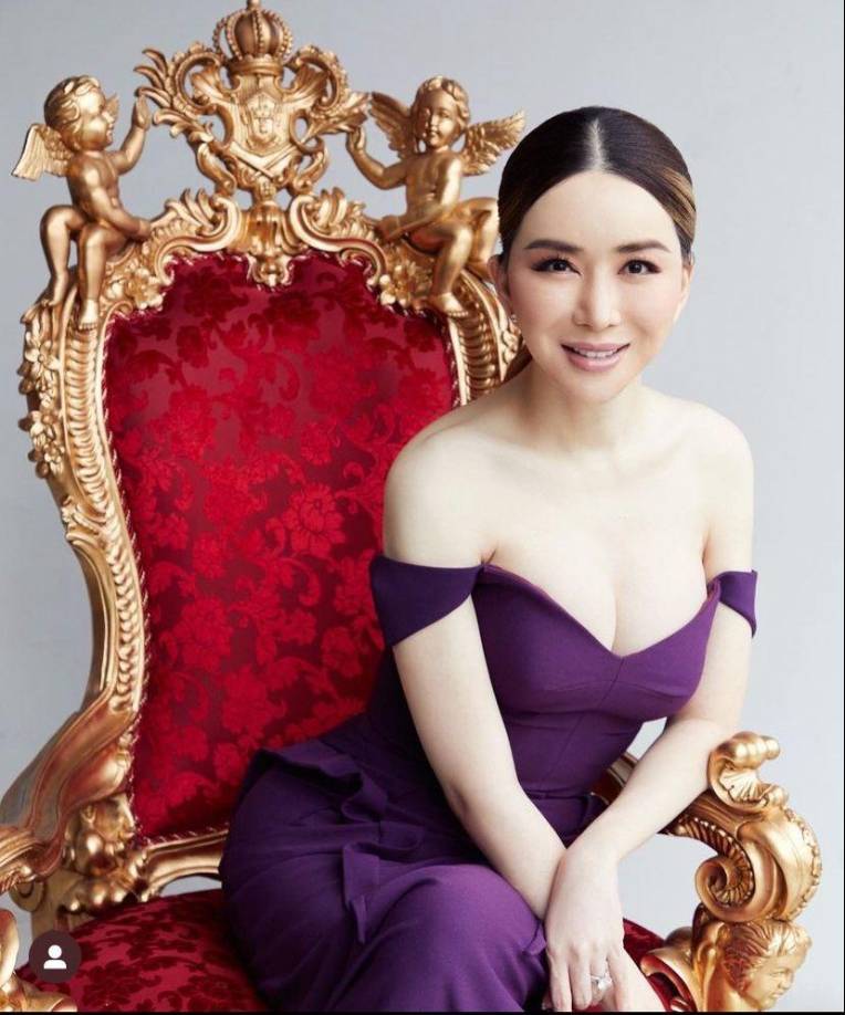 Sin embargo, este 25 de octubre se dio a conocer que finalmente Miss Universo pasó a manos de la billonaria tailandesa Anne Jakrajutatip y su empresa JKN Global Group Public Company Limited.