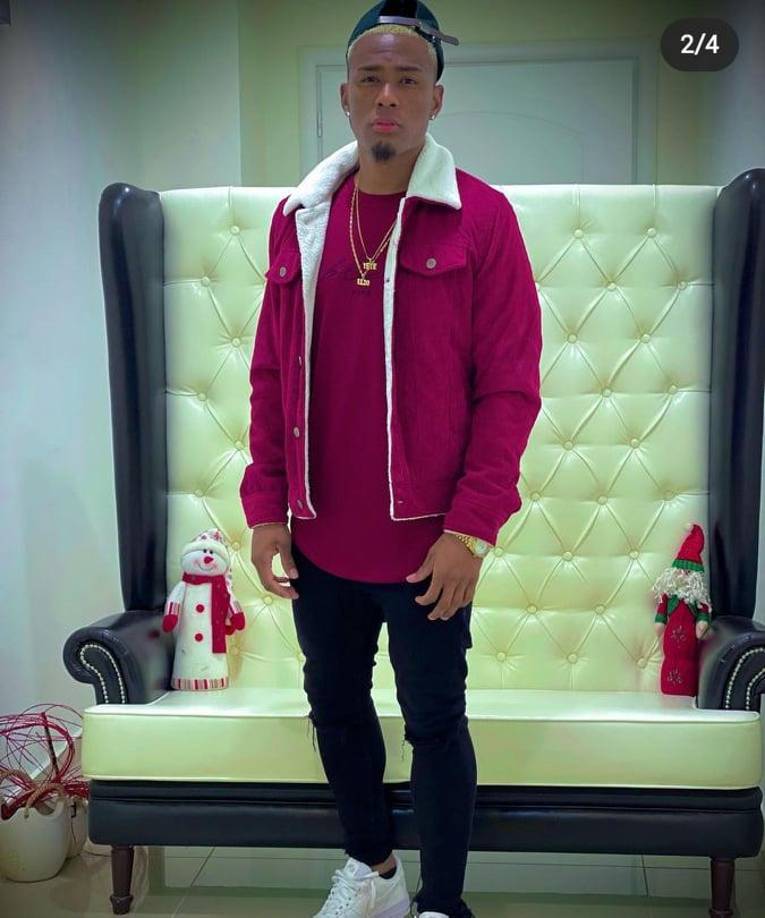 Deybi Flores: Volante hondureño del Panetolikos de Grecia.