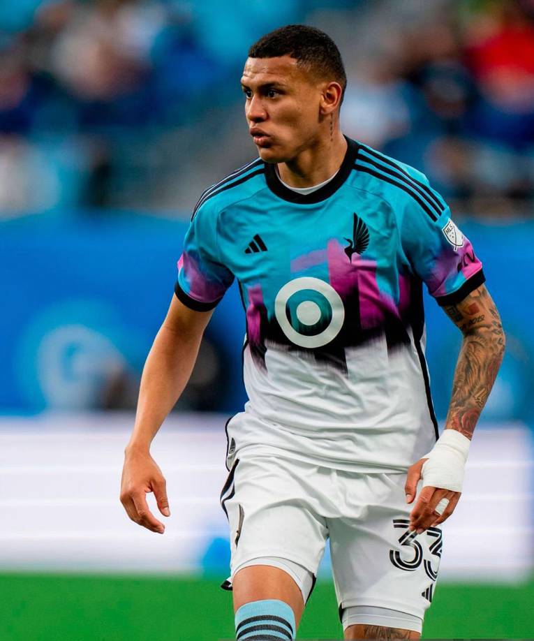 Kervin Arriaga ha despertado el interés del equipo el 1. FC Kaiserslautern de la Segunda División de Alemania (Bundesliga 2), según “Liga-Zwei.de”. El mediocampista hondureño ha sonado en clubes de Turquía y de la Bundesliga 2, informó anteriormente “MLS News”.