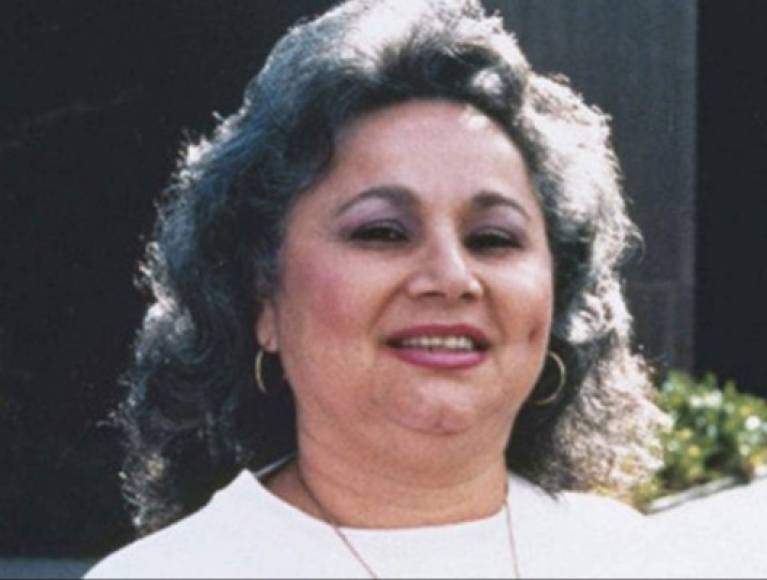 Su nombre completo es Ana Griselda Blanco Restrepo, nació en Cartagena de Indias, el​ 15 de febrero de 1943. Murió en septiembre de 2012.