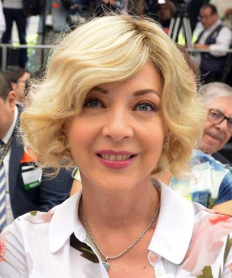 '(González) tenía una vitalidad impresionante. En todo momento estaba sonriendo. Tenía ganas de trabajar, de colaborar, de escuchar opiniones y daba consejos y sugerencias', reveló Bárcenas el año pasado a un programa de televisión nacional.<br/>