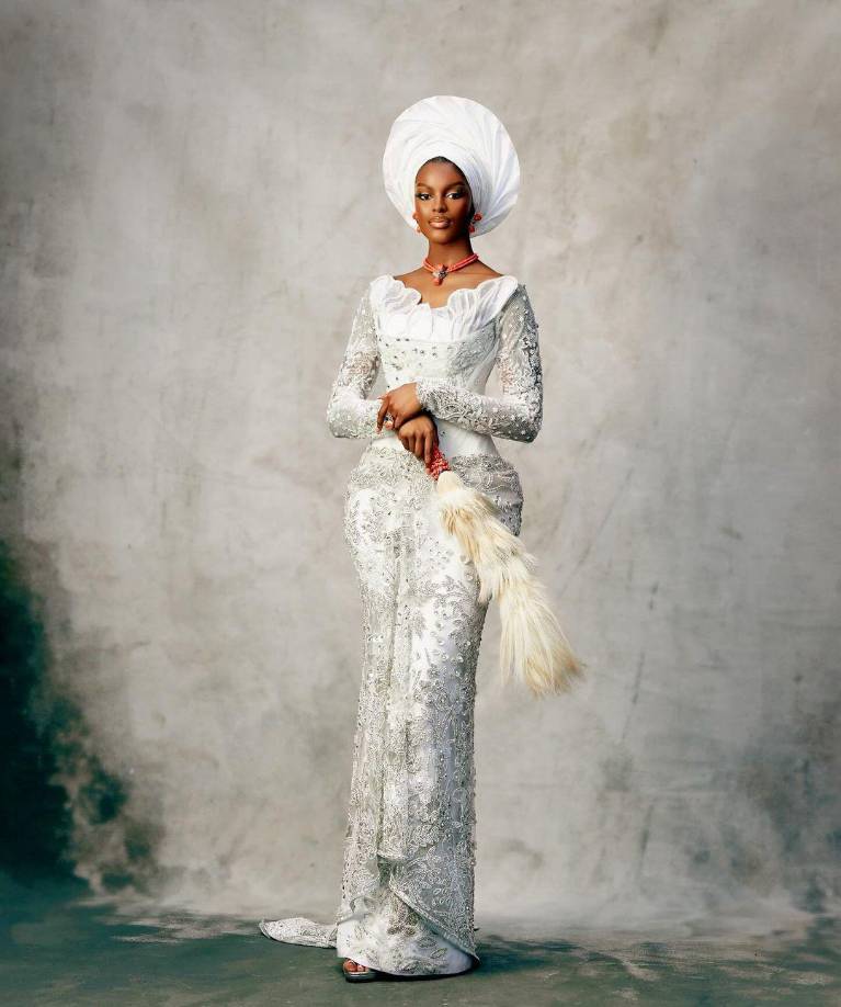 “Al principio lo ignoré, pero a medida que avanzaba en el certamen, las críticas empezaron a aumentar. Me dije: estoy representando a un país, pero no siento el cariño de la gente a la que represento. Llegué a preguntarme: ¿vale la pena?”, confesó Chidimma al diario The Sowetan.