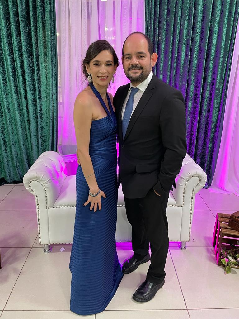 José Ramos y Mónica Montes se consagran en matrimonio