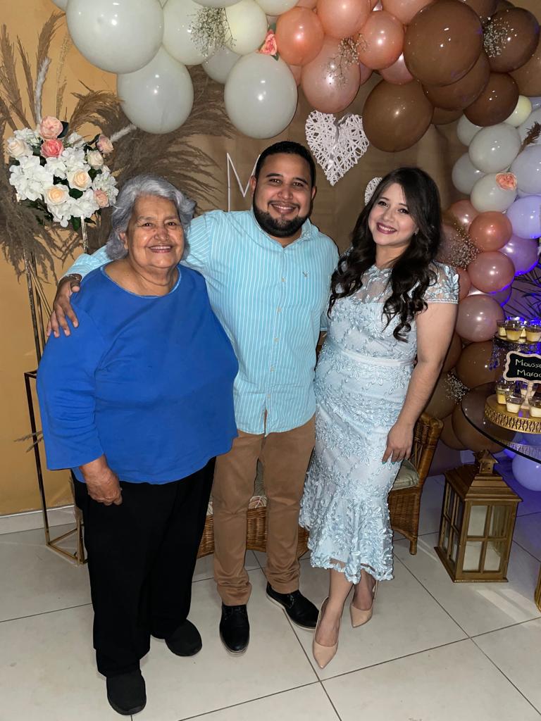 Fernando y Candy despiden su soltería