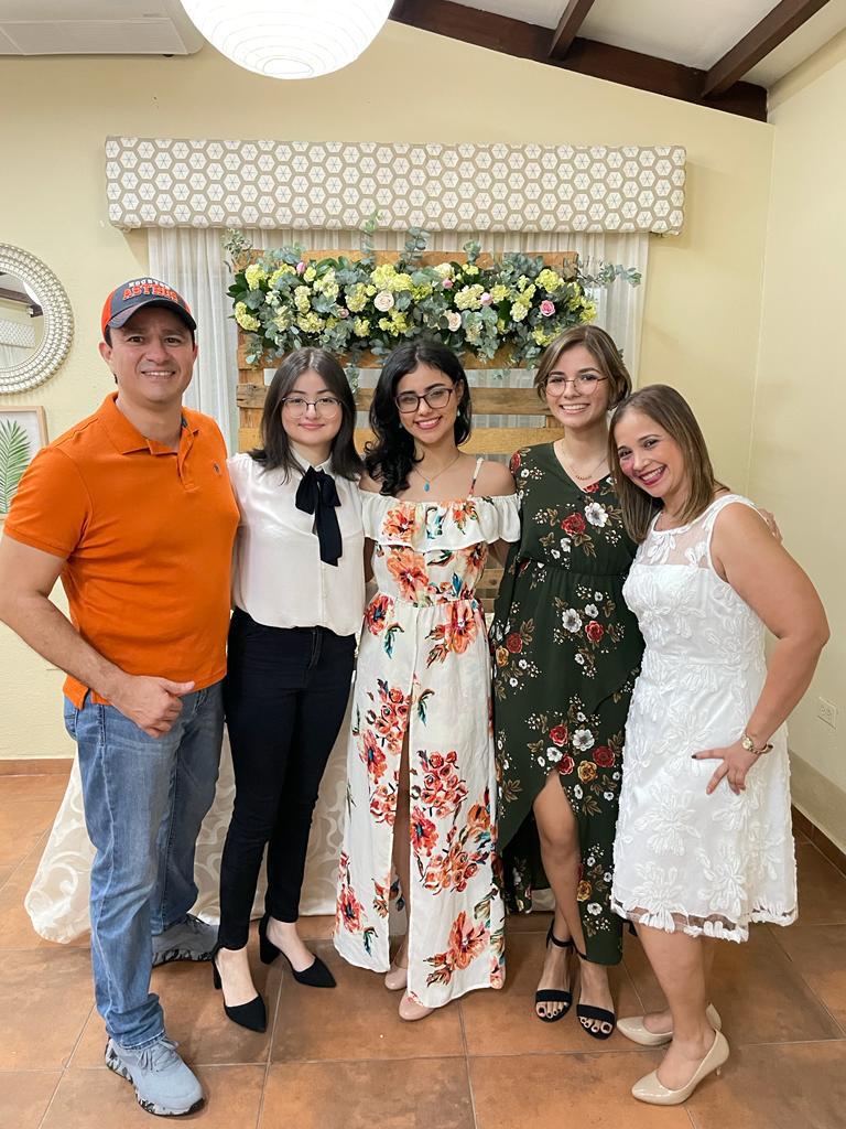 Tarde de agasajo y felicitación para Katherine Diecke