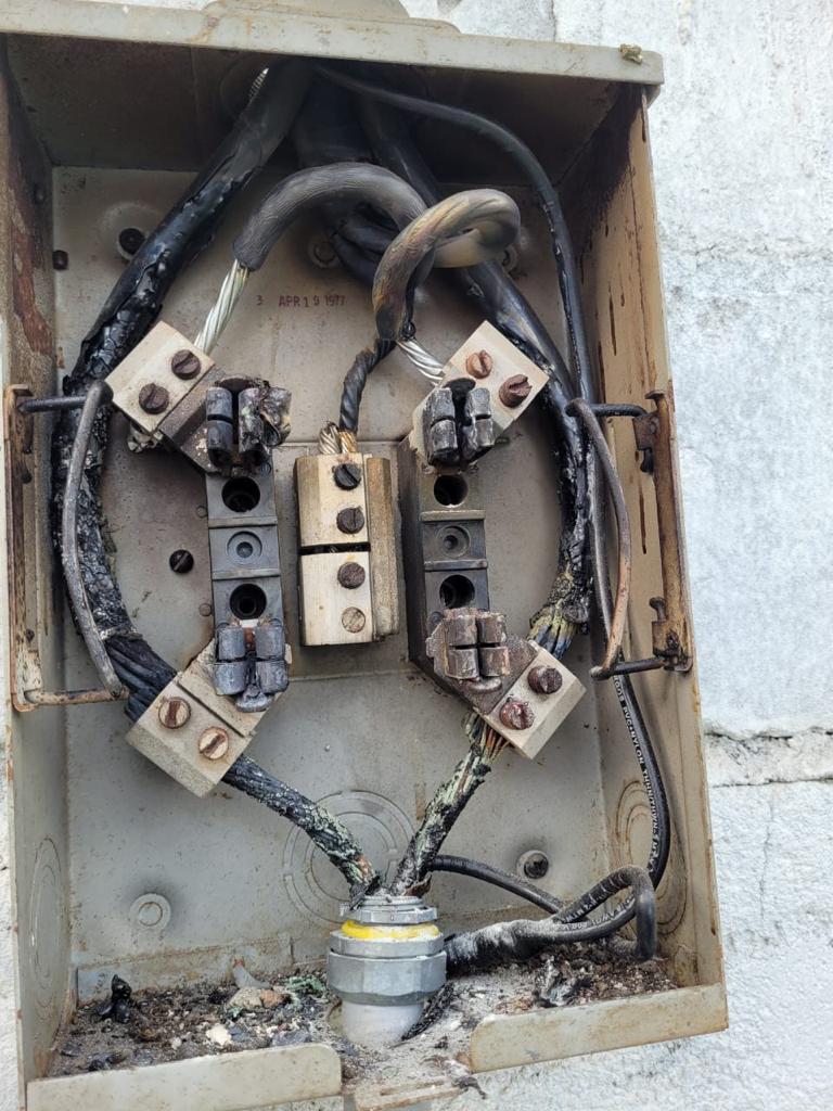 Escuela pide apoyo a la Enee para instalar transformador