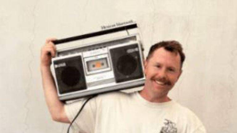 El amigo estadounidense de los hermanos, Jack Carter, también se encuentra entre los desaparecidos.