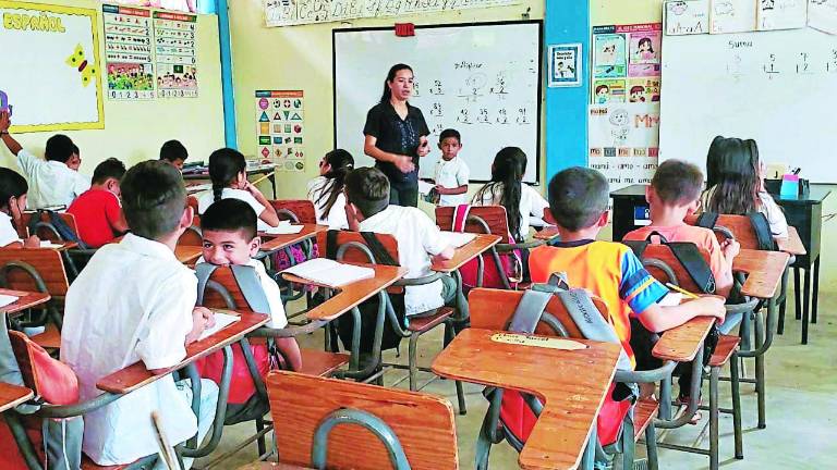 Lesly Fabiola Euceda llegó a la escuela de Guanales.