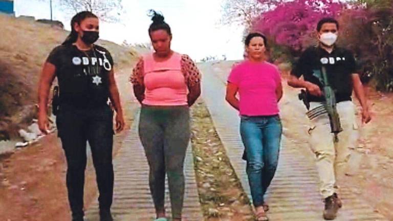 Las detenidas son las hermanas Diana Melissa y Daniela Sarahí Raudales Fernández.